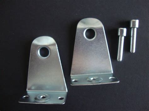 metal hold down brackets for blinds removing|horizontal blind mounting brackets.